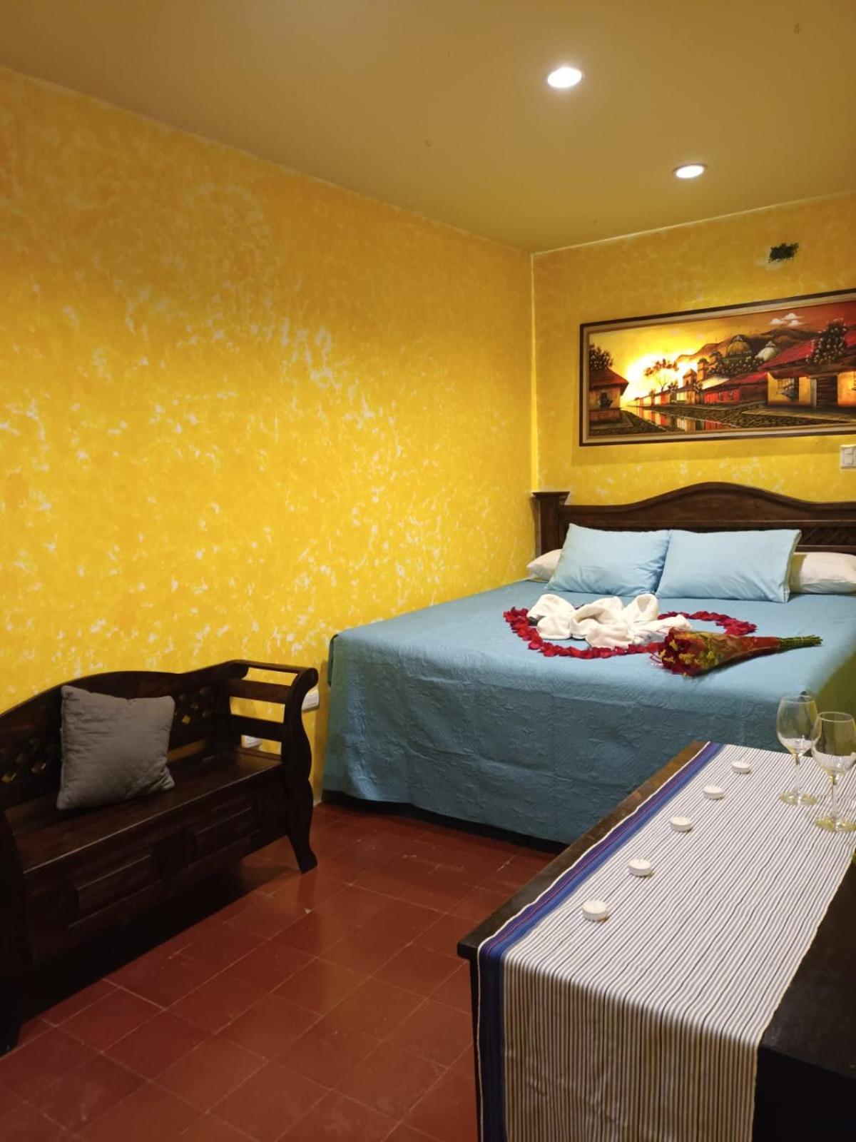 Hotel San Sebastian Антигуа-Гватемала Экстерьер фото